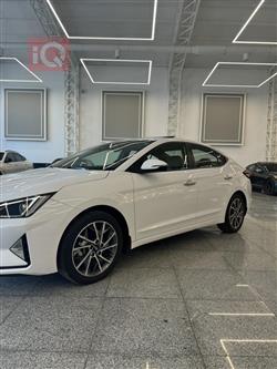 هیوندای ئەلەنترا